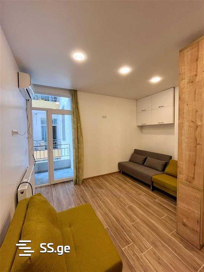 10 - 1 rooms
