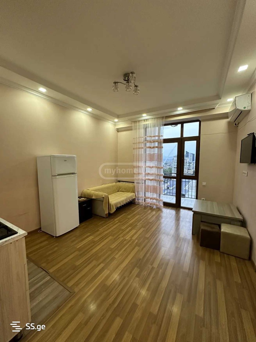 Tavkhelidze st. - 3 rooms