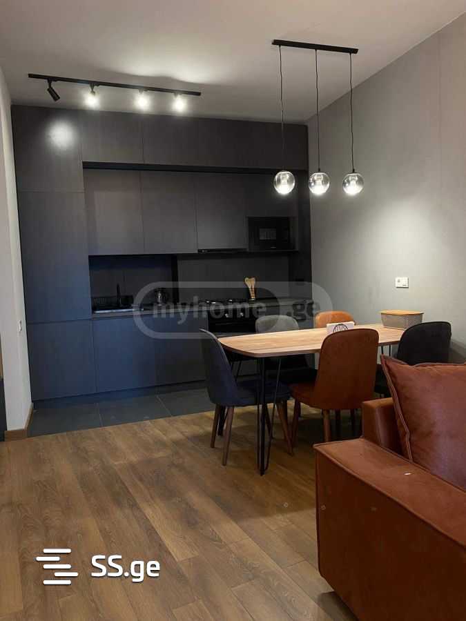 universiteti st. 24 - 2 rooms