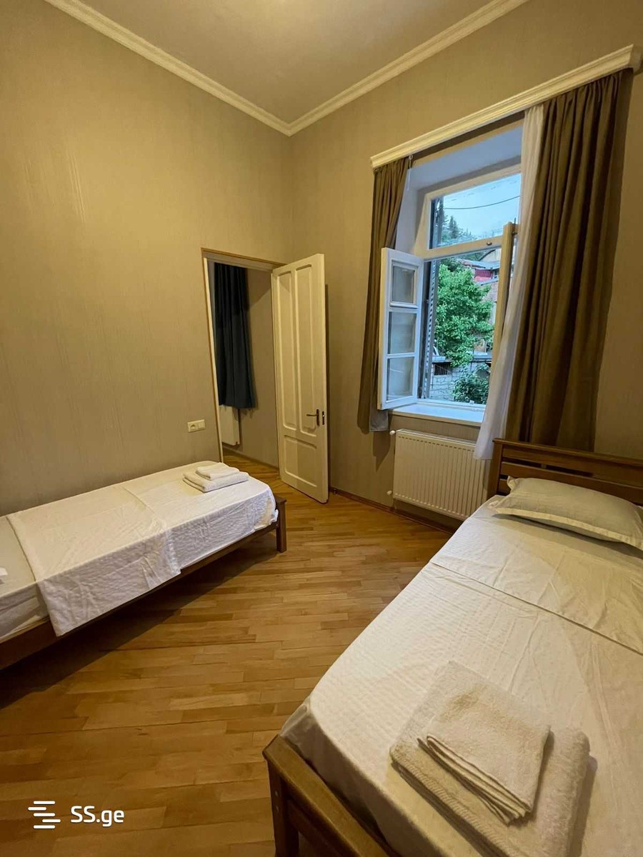 l. asatiani st. 56 - 3 rooms