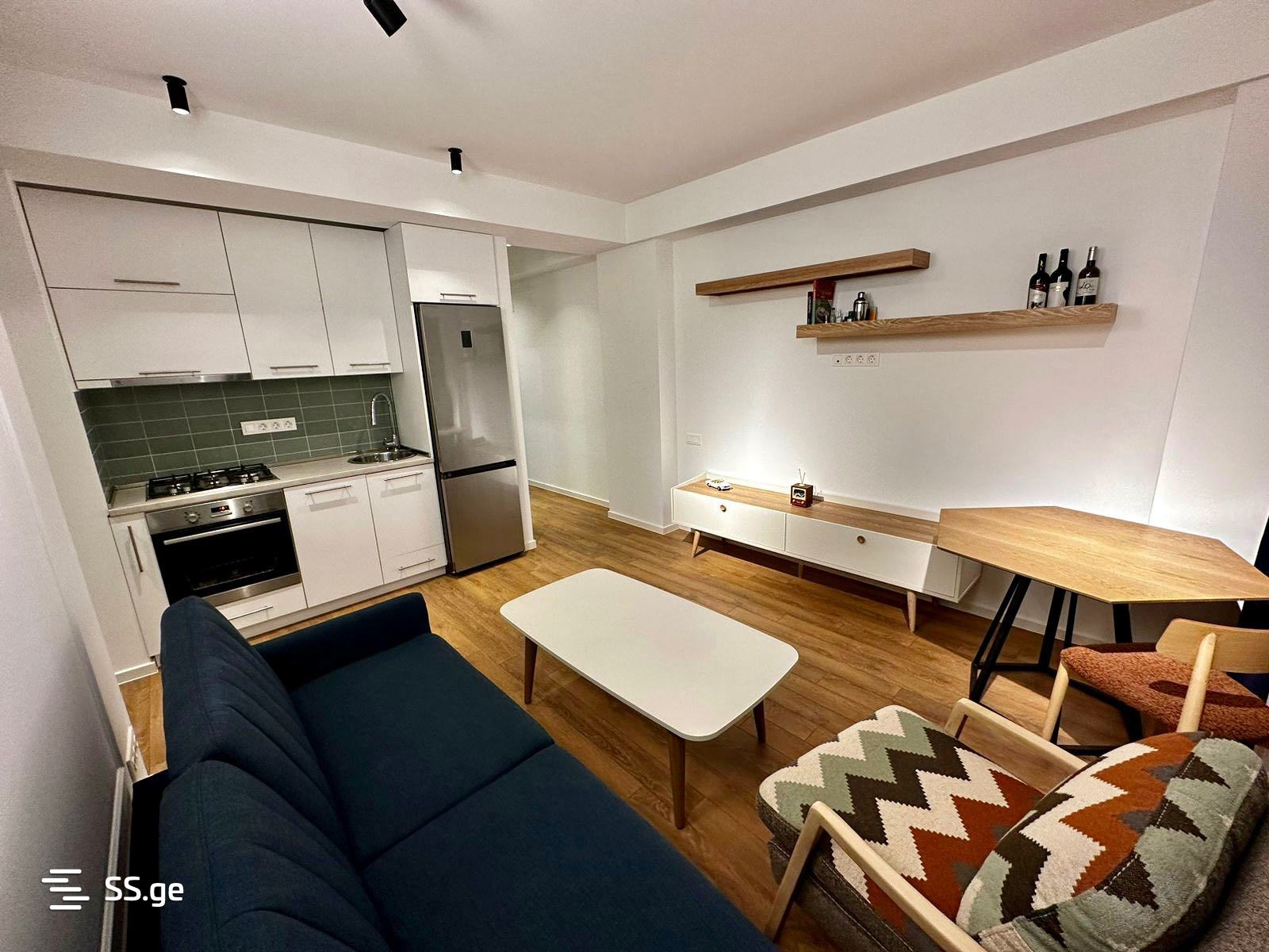 mindeli st. 13 - 3 rooms