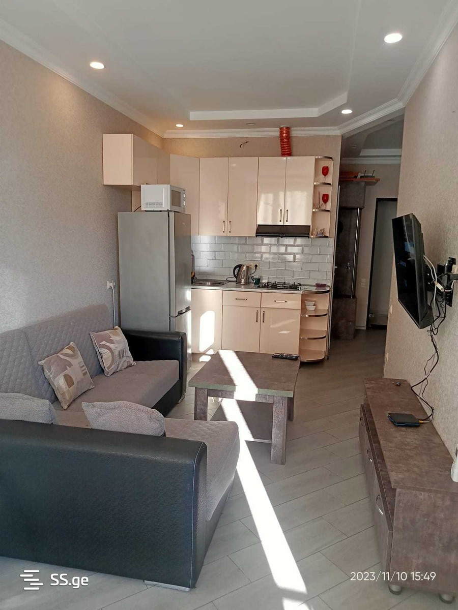 3 - 2 rooms