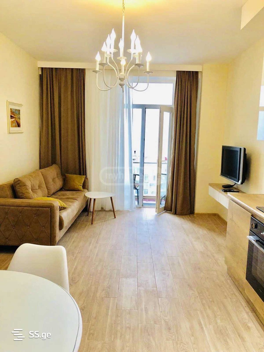 94 - 3 rooms