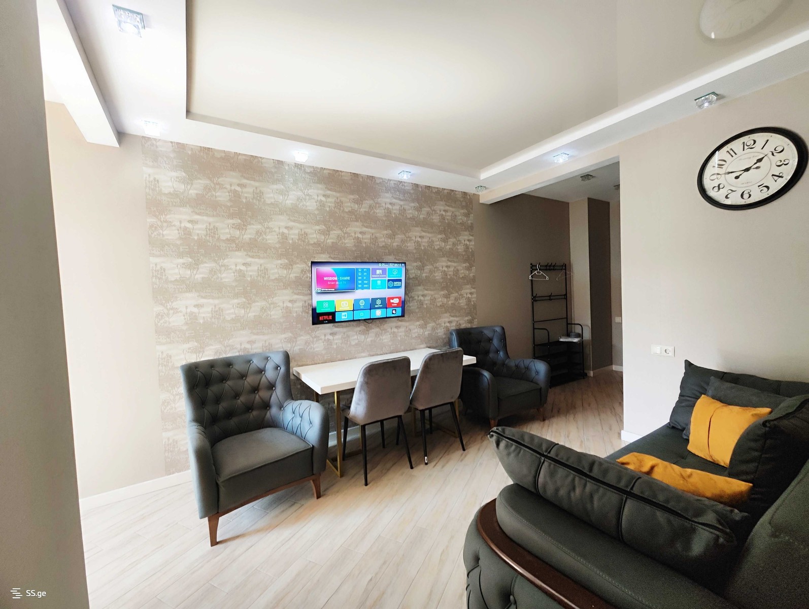 40 - 2 rooms