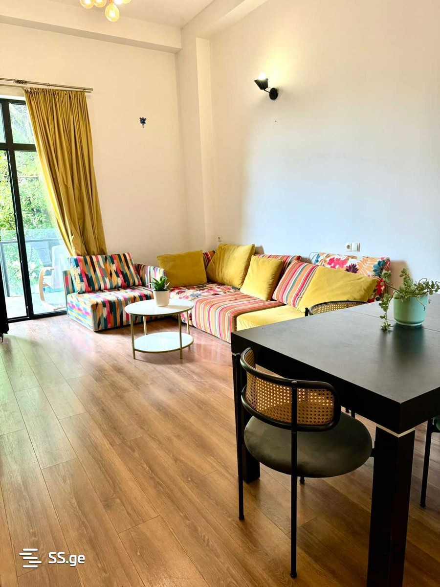 t. tabidze st. - 3 rooms