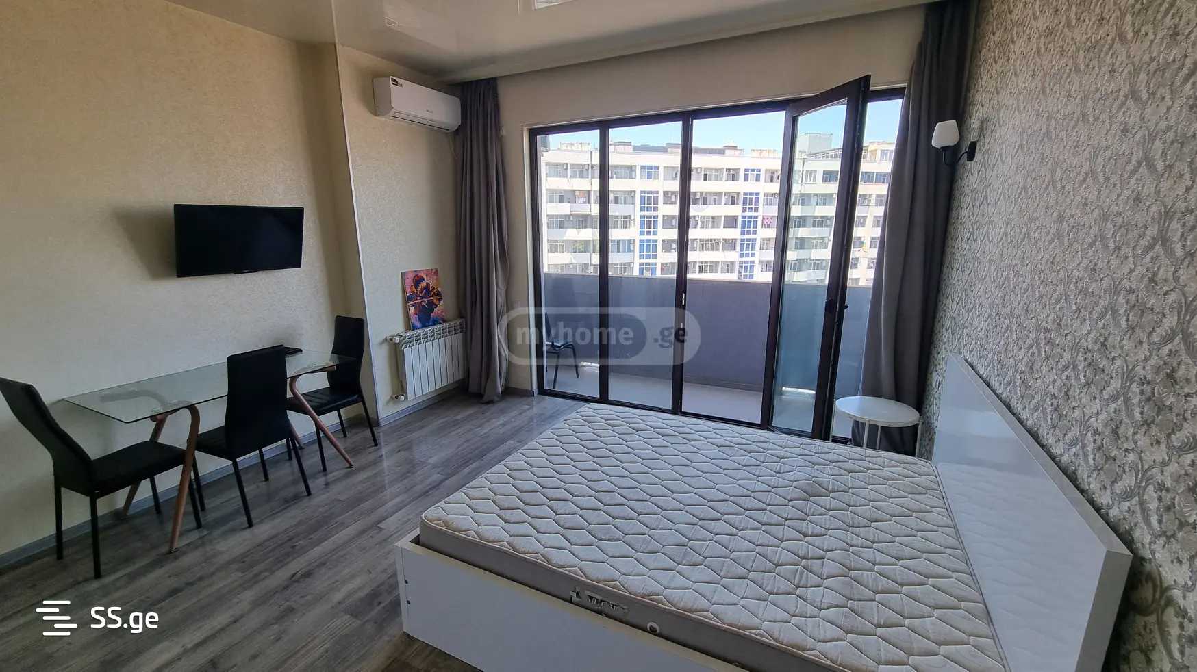 Sh. Inasaridze St. 1 - 1 rooms