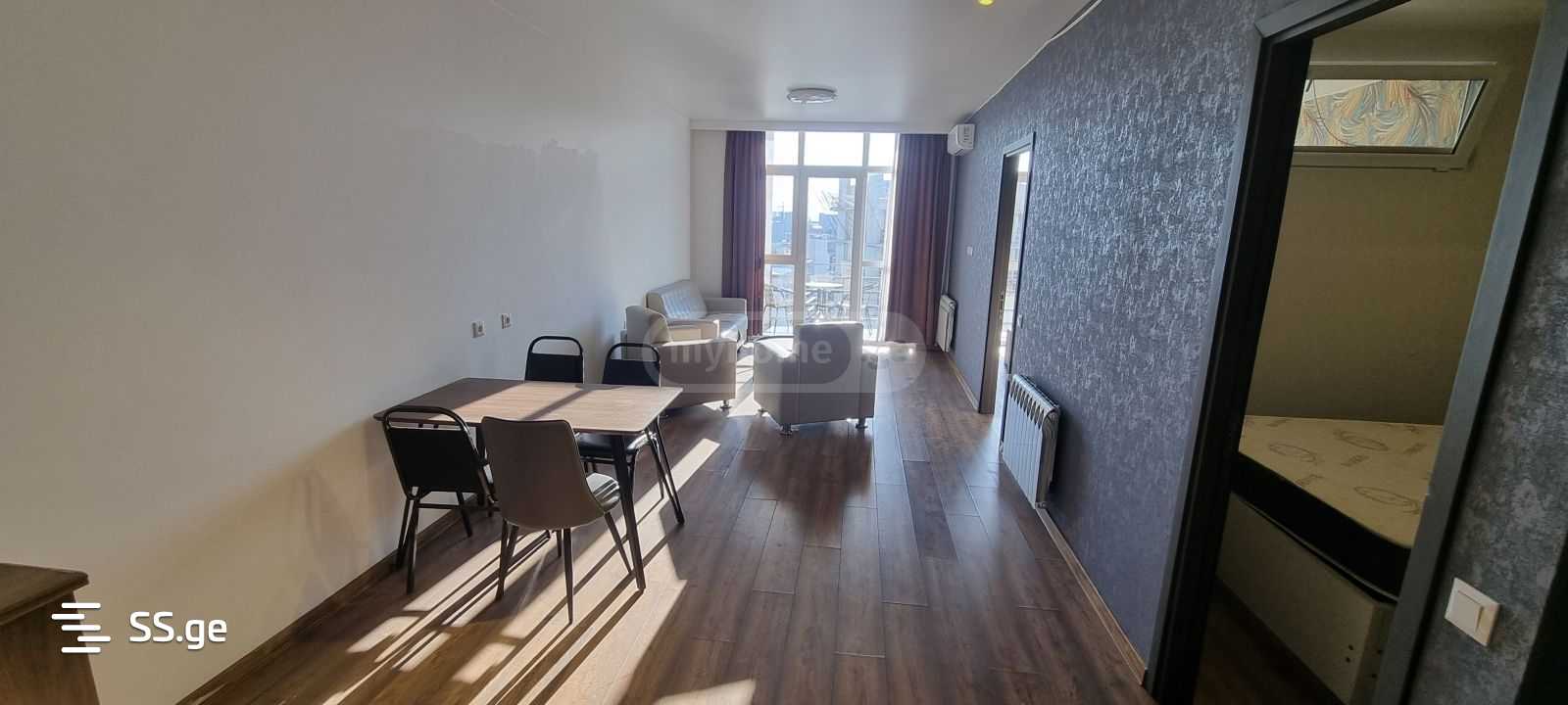 1 - 3 rooms