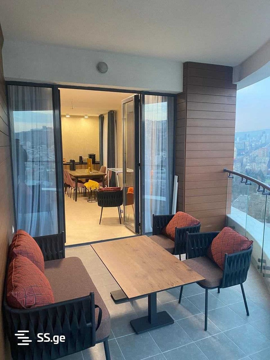 m. asatiani st. 10 - 4 rooms