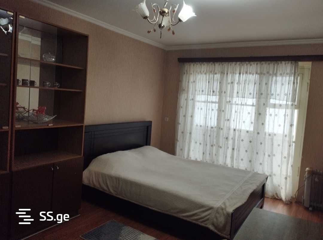 Block IV - Digomi massive 5 - 1 rooms