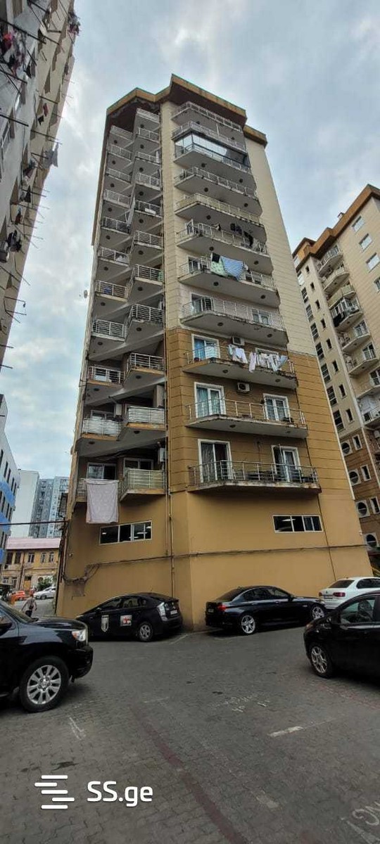 M. Lermontov Street 57 - 5 rooms