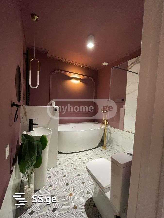 E. Amashukeli st. - 3 rooms