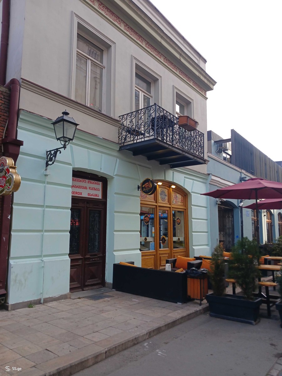 agmashenebeli ave 53 - 1 rooms