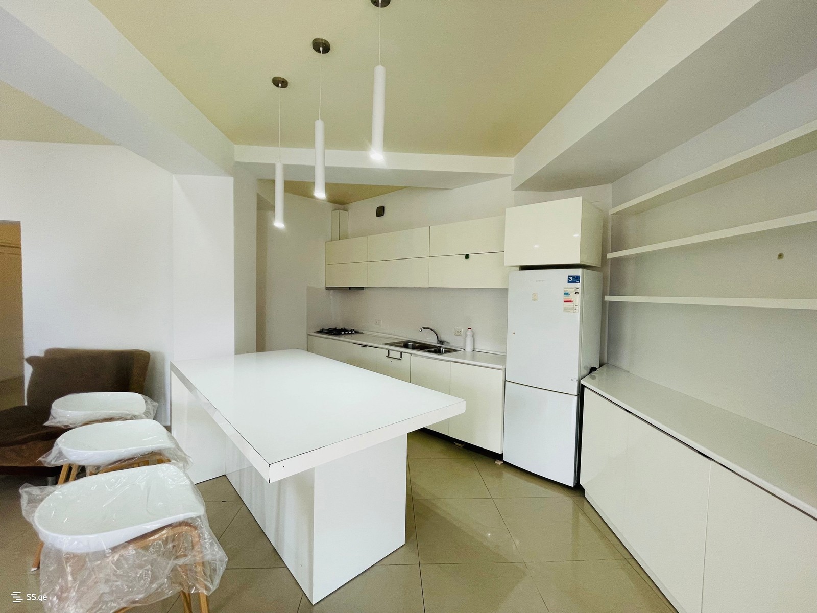 s. chikovani st. 2 - 3 rooms