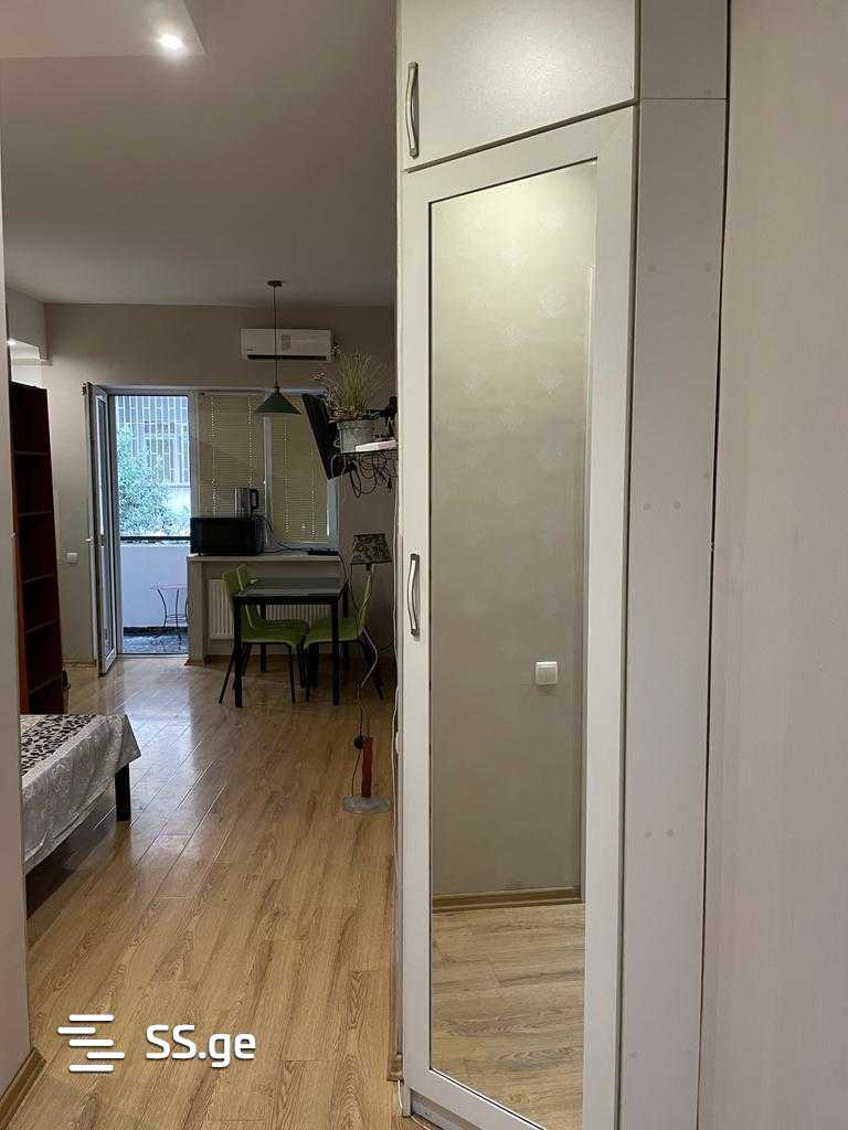 s. chiaureli st. - 1 rooms
