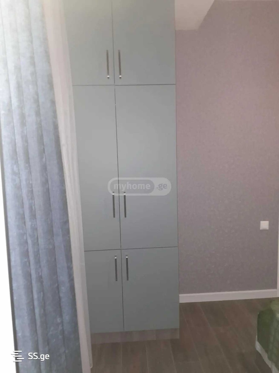 gmiri kursantebi st. - 3 rooms
