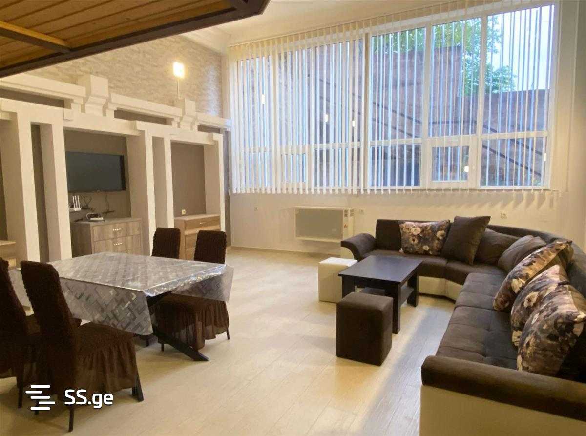 likhauri st. 35/37 - 2 rooms