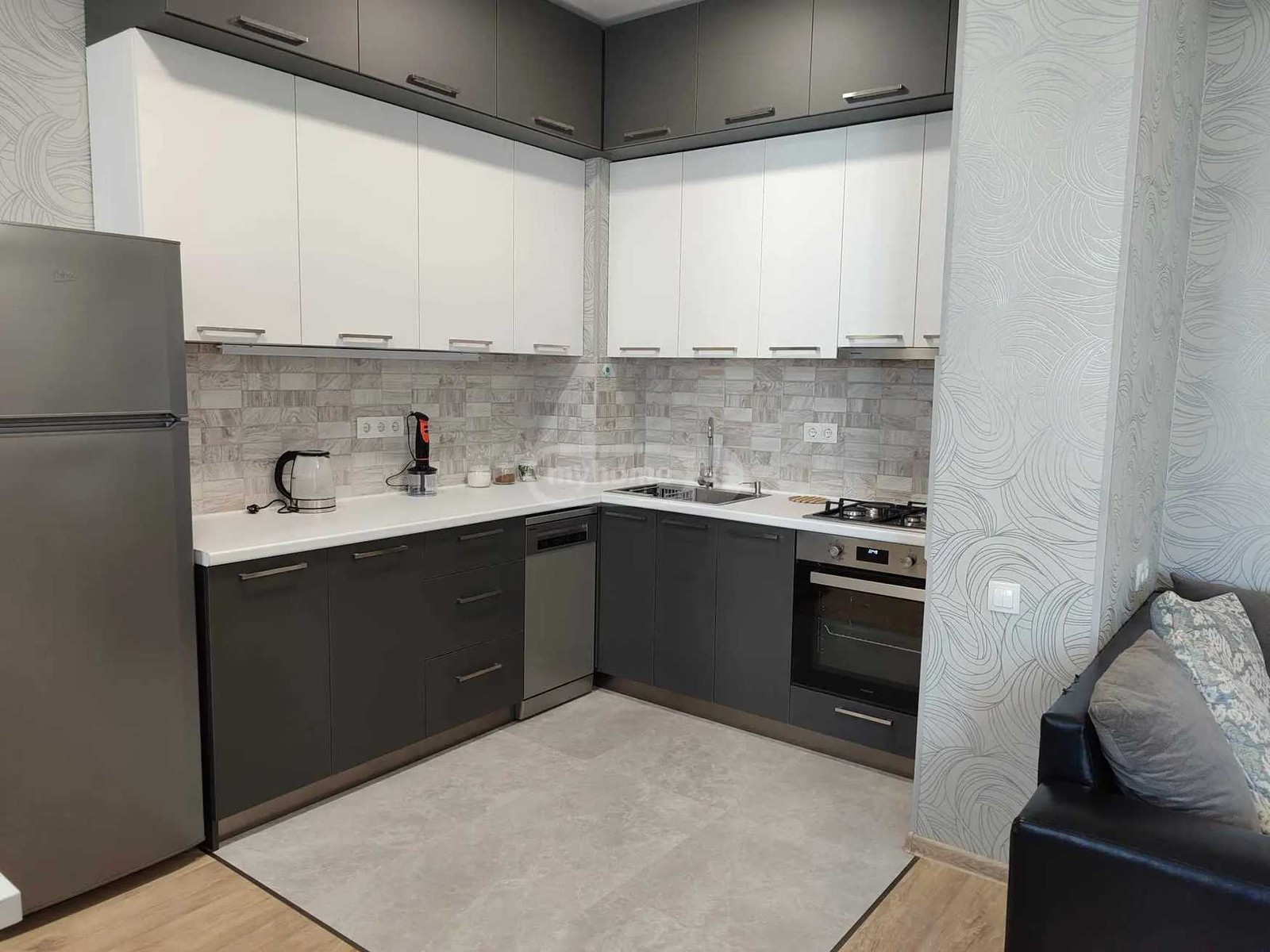 Makhata Rise - 3 rooms