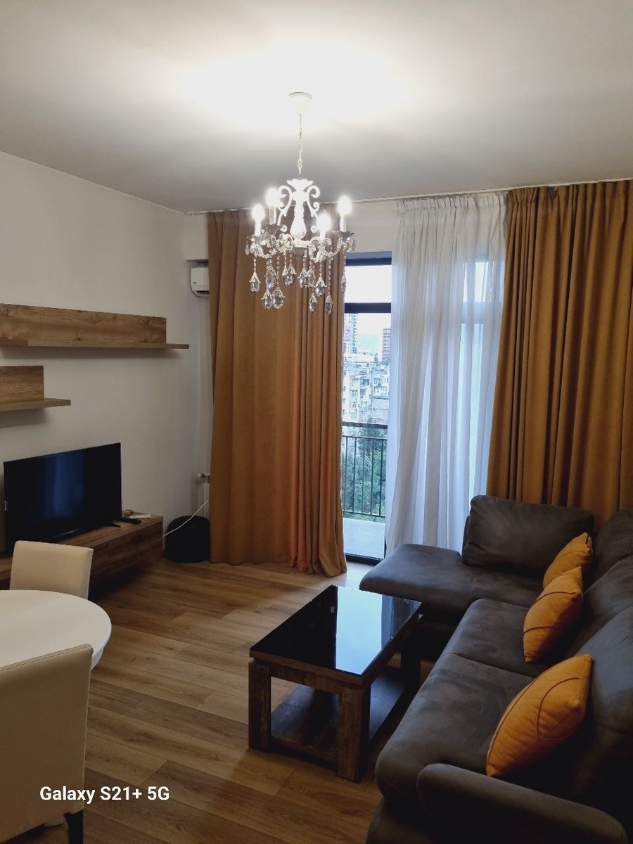 Kazbegi avenue 25 - 3 rooms