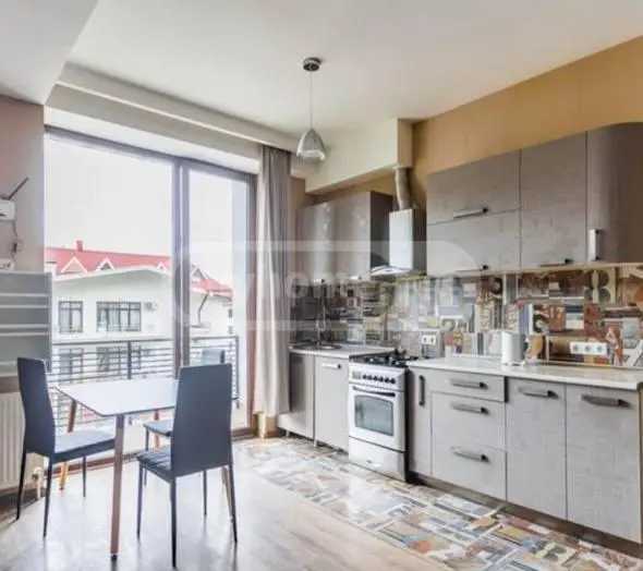 n. zhvania st. 71 - 4 rooms