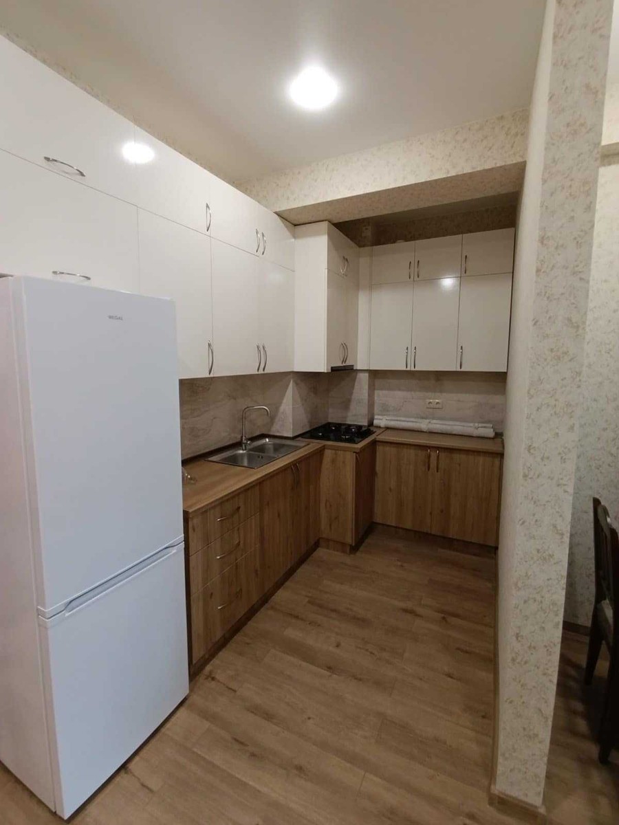 petre imeri st. - 3 rooms