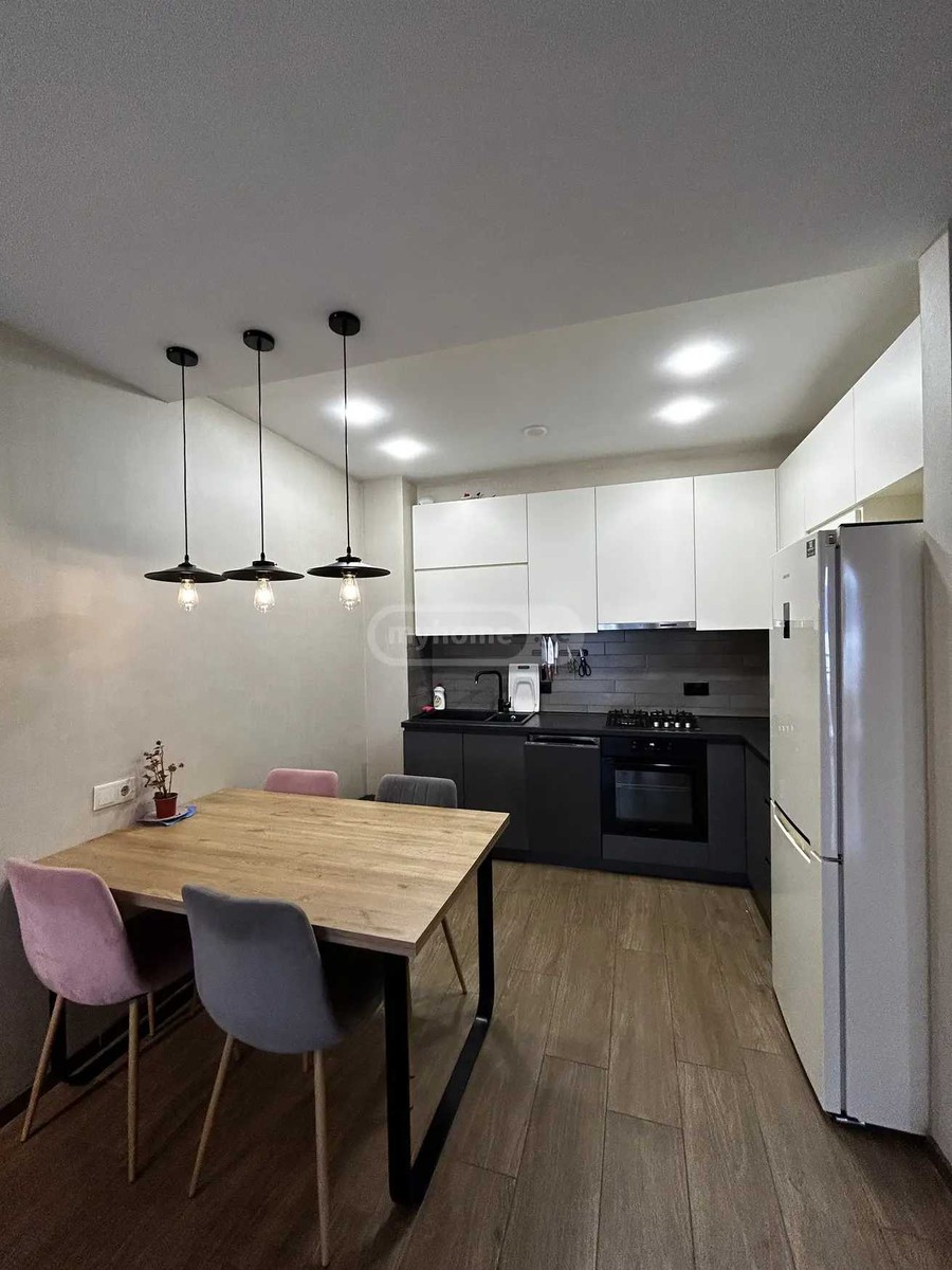 Khomli st. - 3 rooms