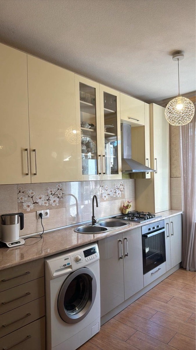 Sukhishvili st. - 3 rooms