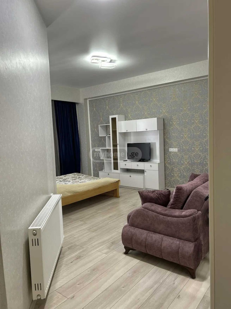 gmiri kursantebi st. 451 - 2 rooms