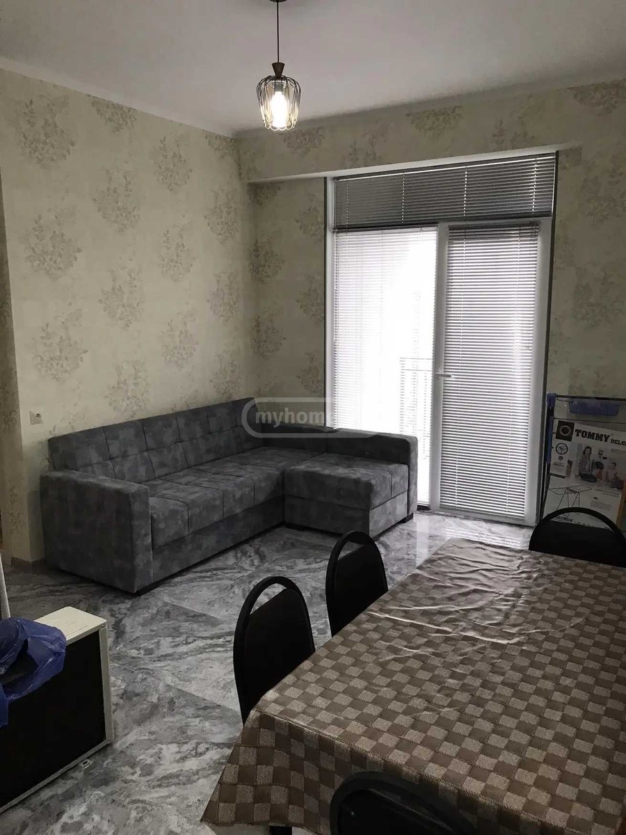 Abashidze-Orbeliani st. 1 - 3 rooms