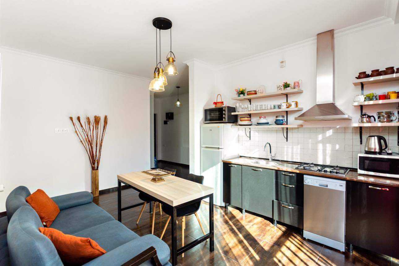 i. nikoladze st. - 3 rooms