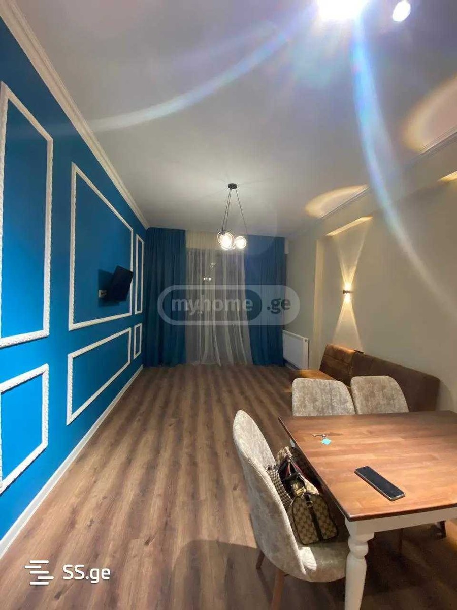 Marseli st. . - 3 rooms