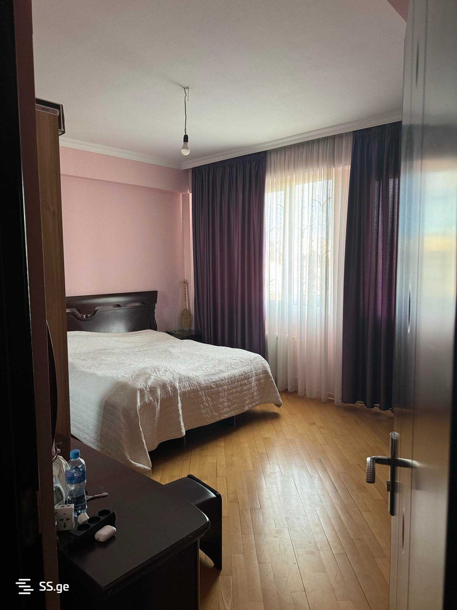 j. bagrationi st. - 5 rooms