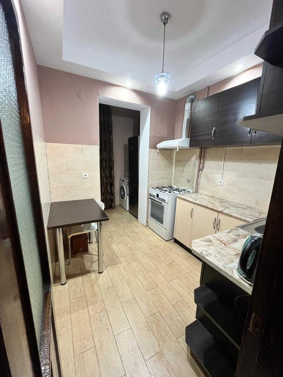 3 - 1 rooms