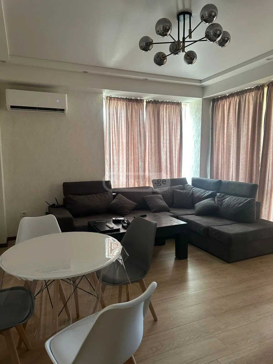 Bronshteini st. - 3 rooms