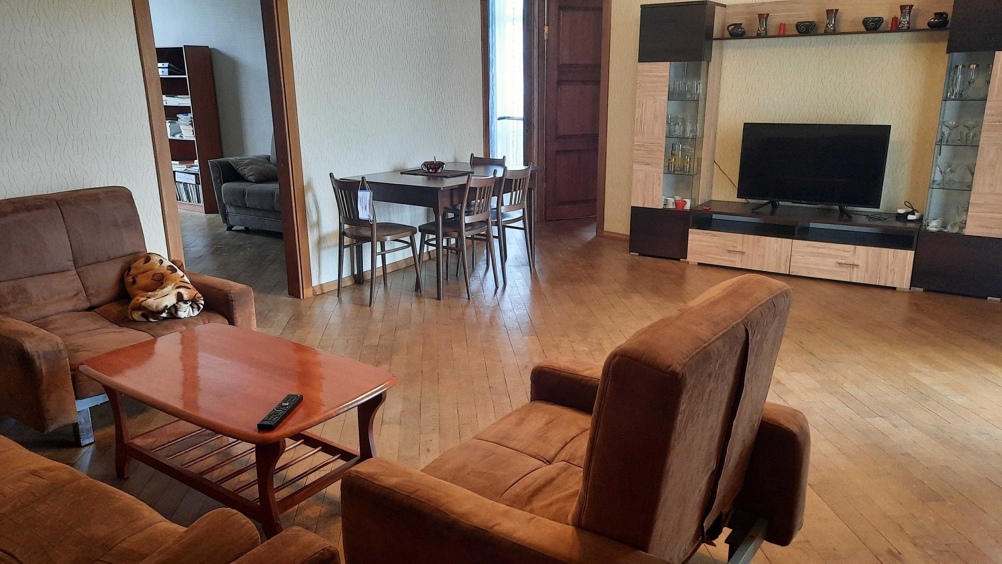 L.Mikeladze st. - 4 rooms