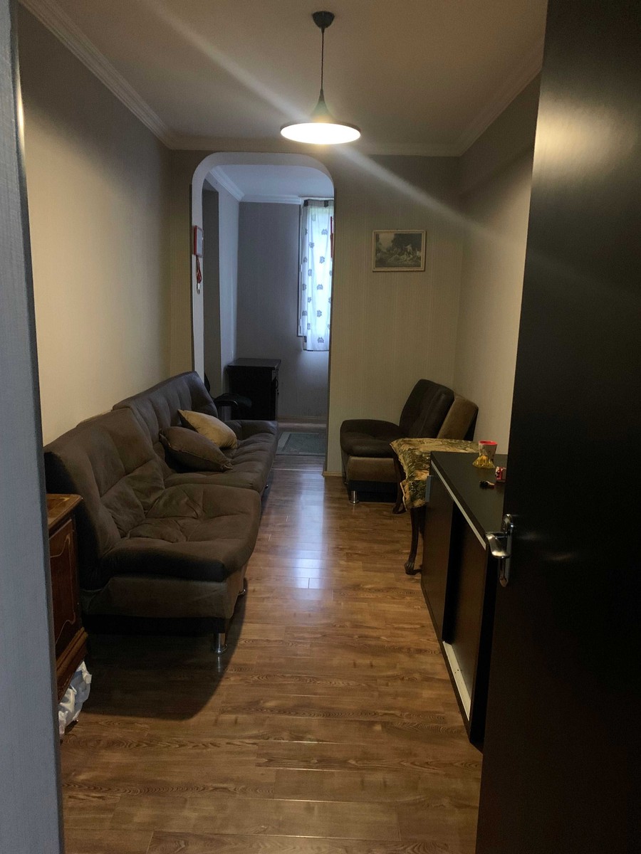 Kazbegi avenue - 3 rooms