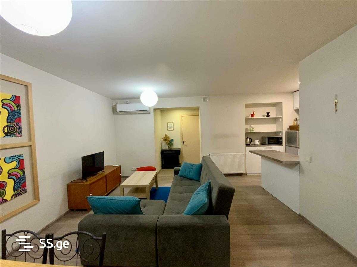 iona vakeli st. 0 - 3 rooms