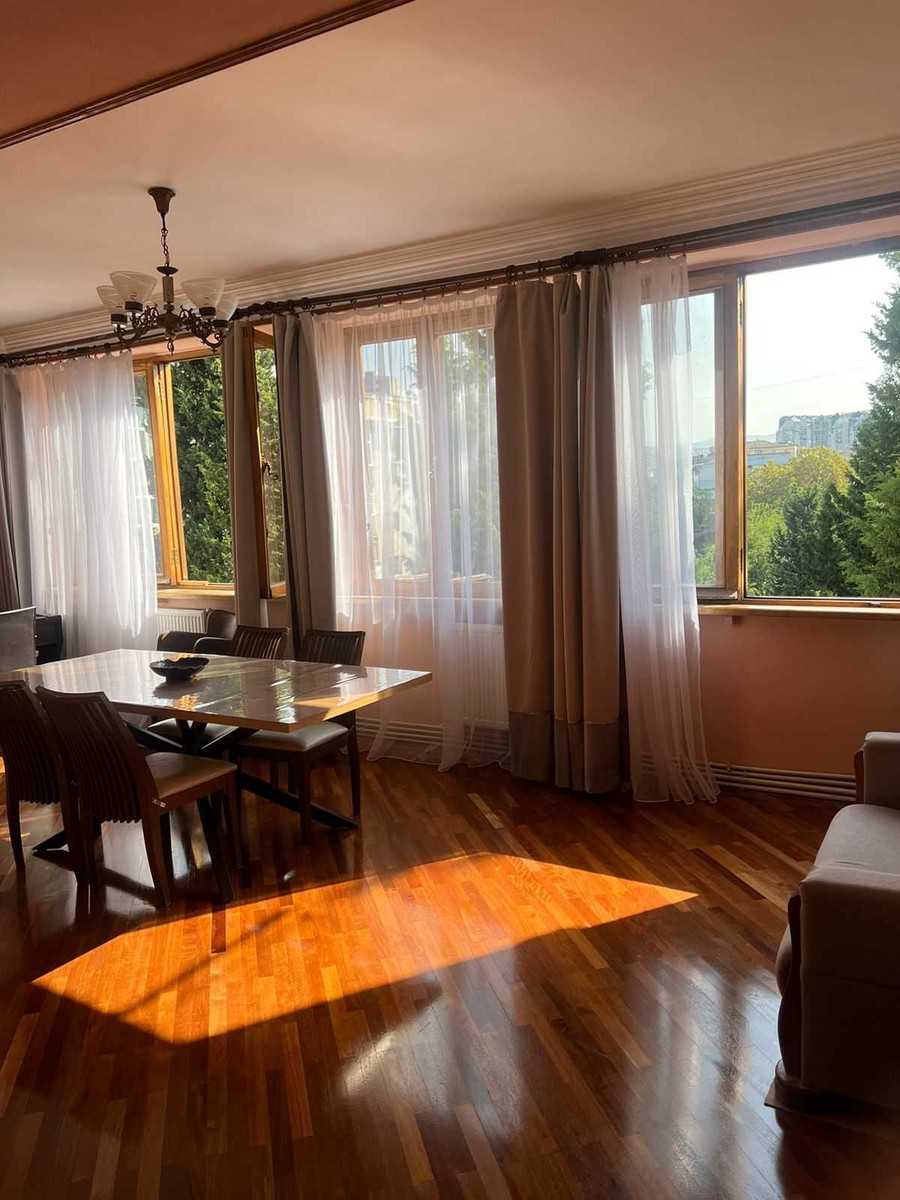 bakhtrioni st. 10 - 4 rooms