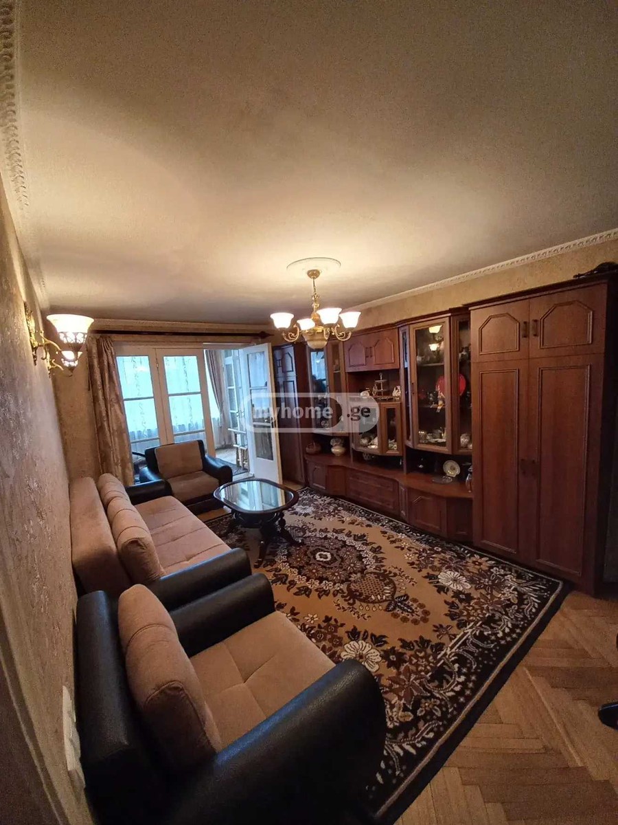 a.wereTlis avenue - 3 rooms