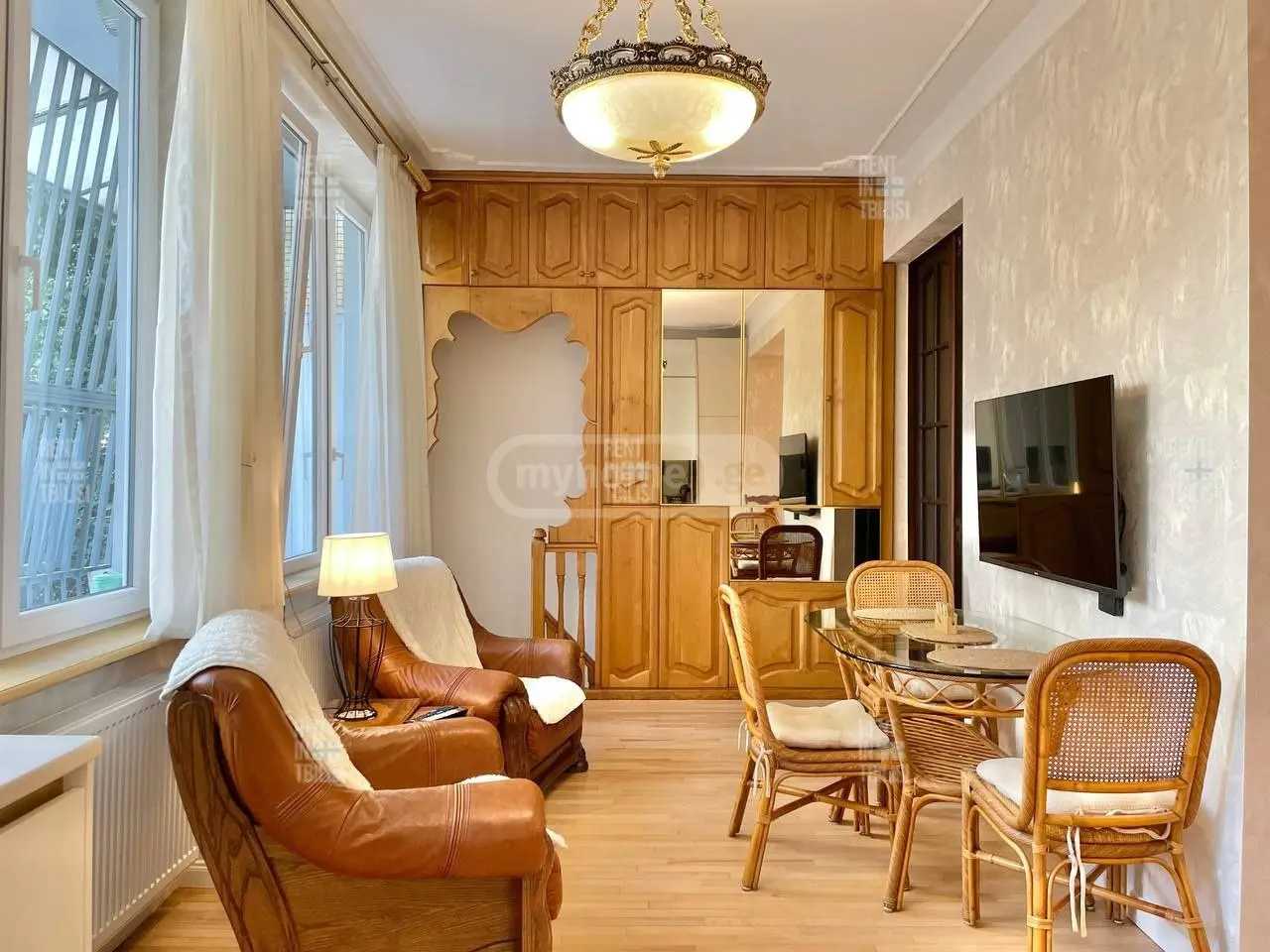 pekini st. 21 - 4 rooms