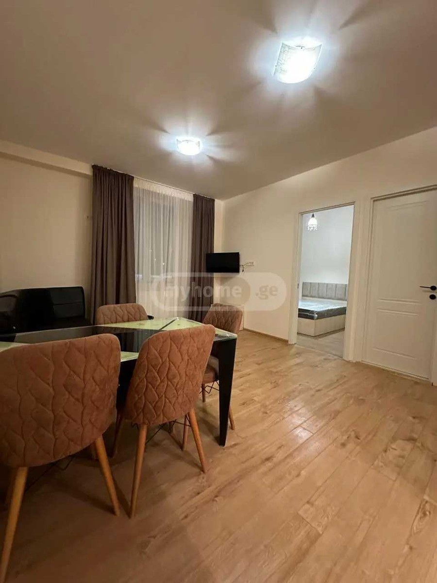 Andronikashvili st. - 3 rooms