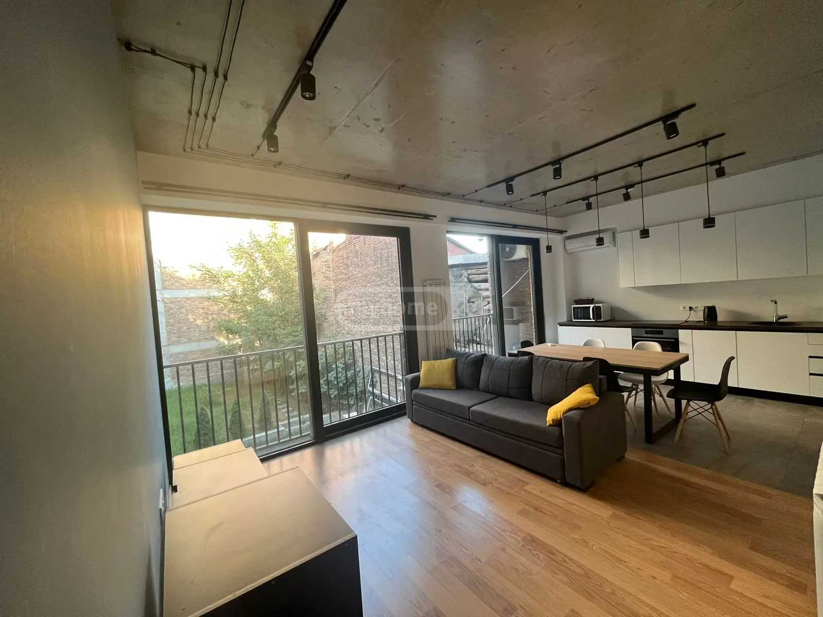 bolo rise st. 8 - 2 rooms