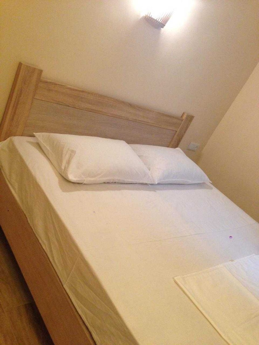 50 - 1 rooms