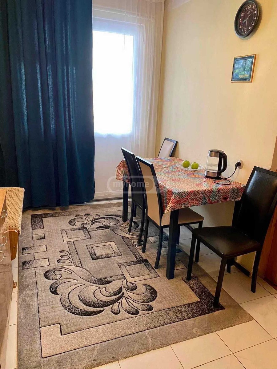 A Microdistrict - Gldani - 3 rooms
