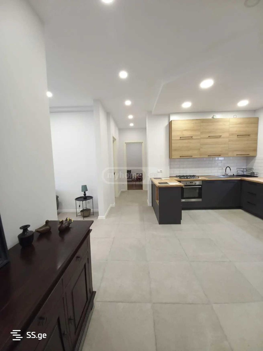 O.Lortkipanidze st. - 3 rooms