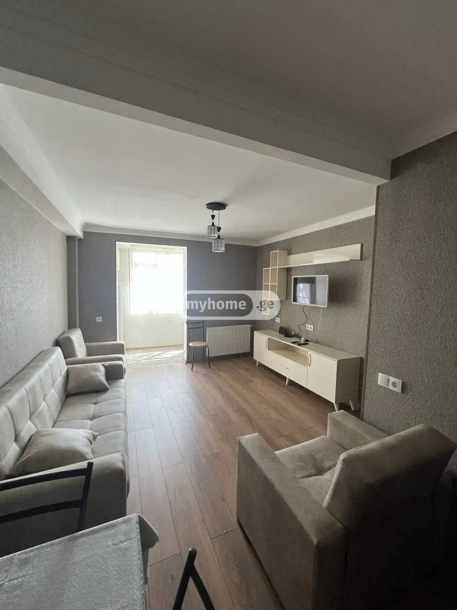 nucubidze I plato - 3 rooms