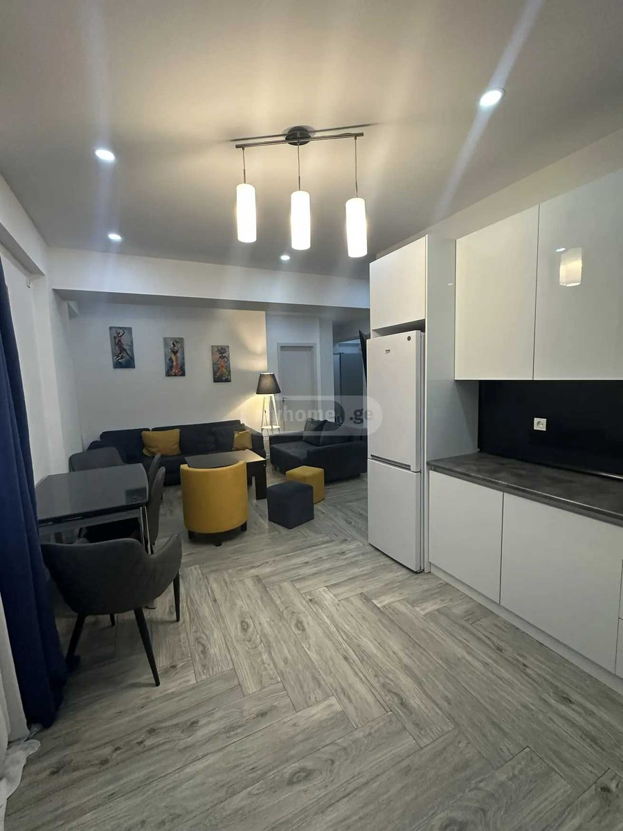 mindeli st. 12 - 3 rooms