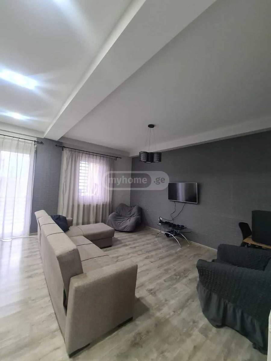 O.Lortkipanidze st. 16 - 3 rooms