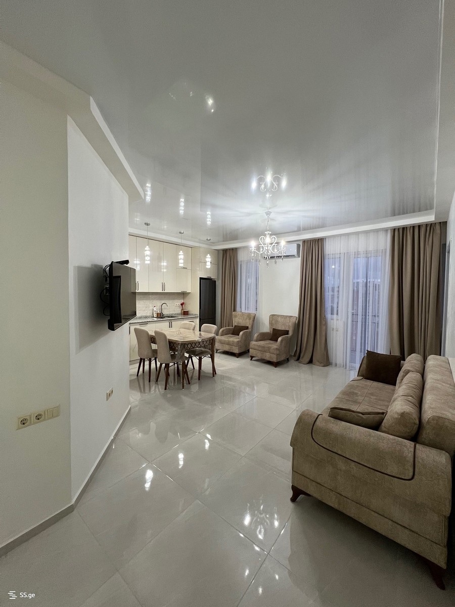 Ketevan Tsamebuli St. 63 - 3 rooms
