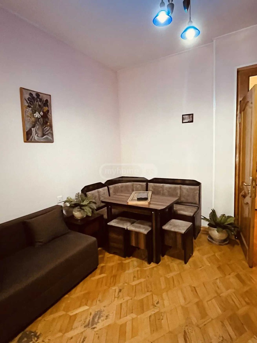 nucubidze st. 0 - 3 rooms