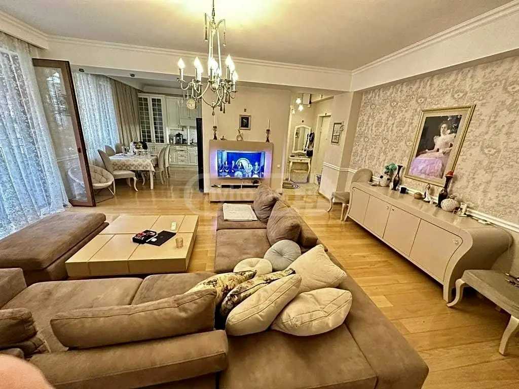 Kartozia st. - 5 rooms